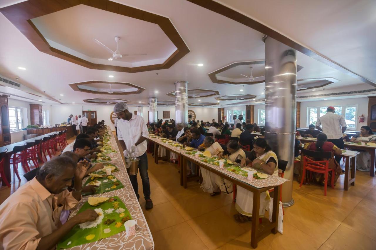 Hotel Guruvayur Darshan Exterior photo